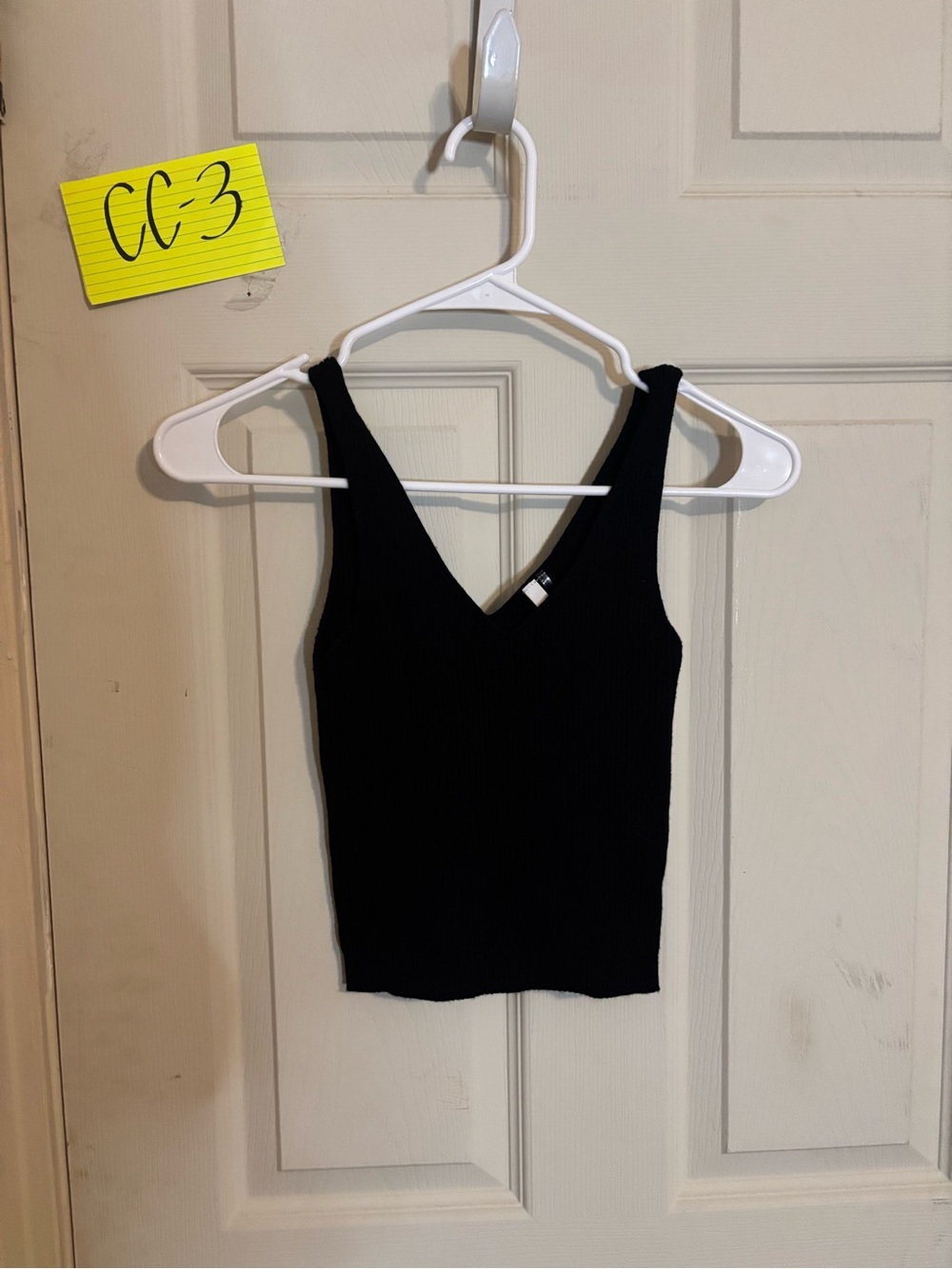 BE COOL Black Ribbed V-Neck Tank